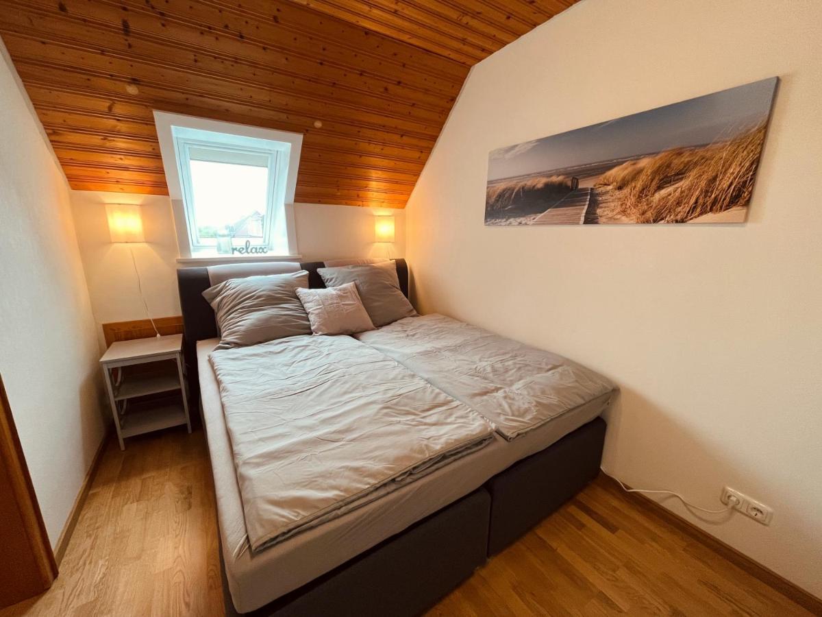 Frieda - Ferienwohnung Mit Deichblick Friedrichskoog Bagian luar foto
