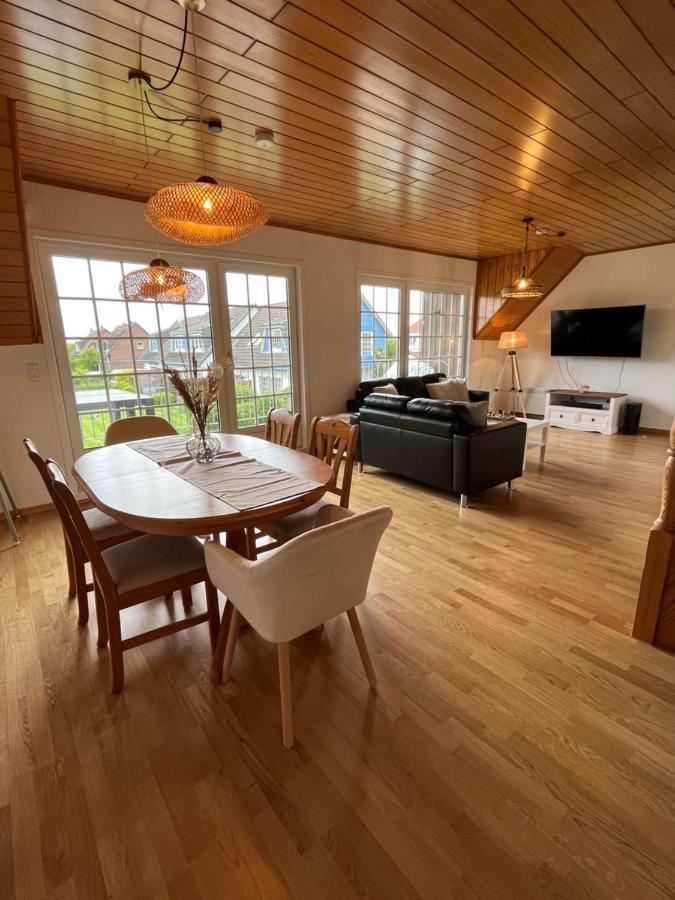 Frieda - Ferienwohnung Mit Deichblick Friedrichskoog Bagian luar foto