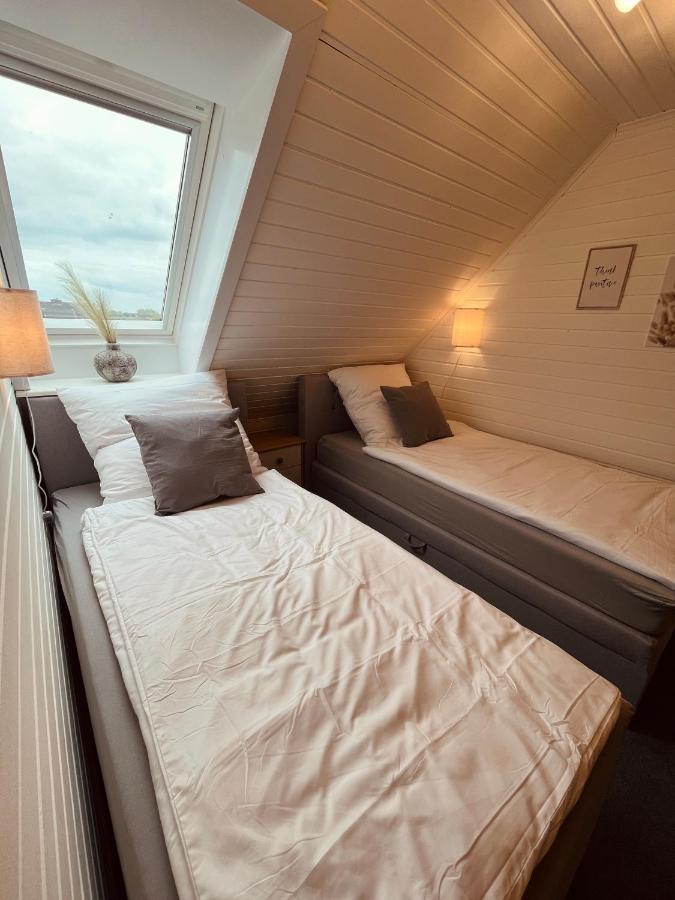 Frieda - Ferienwohnung Mit Deichblick Friedrichskoog Bagian luar foto