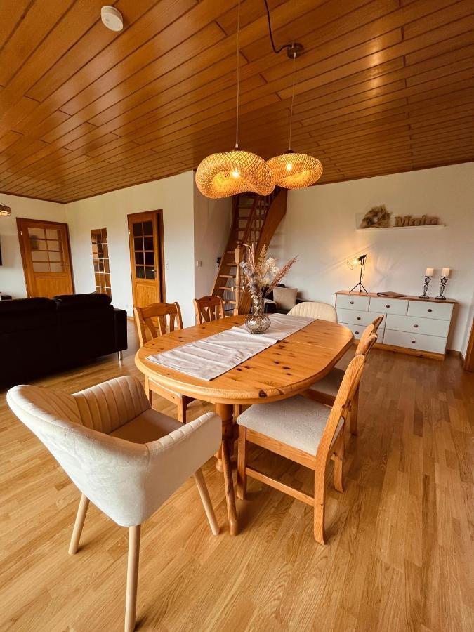 Frieda - Ferienwohnung Mit Deichblick Friedrichskoog Bagian luar foto